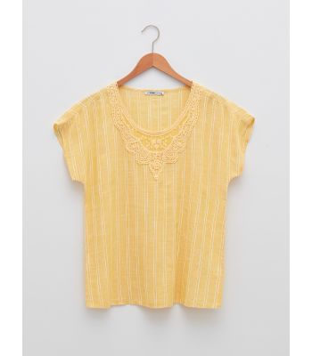 Crew Neck Lace Detailed Short Sleeve Women's Blouse