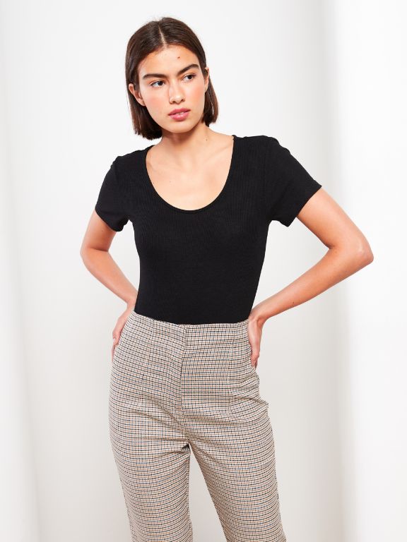 U Neck Straight Short Sleeve Women Bodysuit