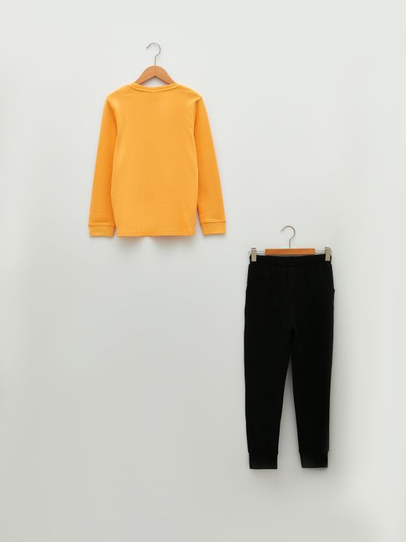 Crew Neck Printed Long Sleeve Boy T-shirt and Sweatpants
