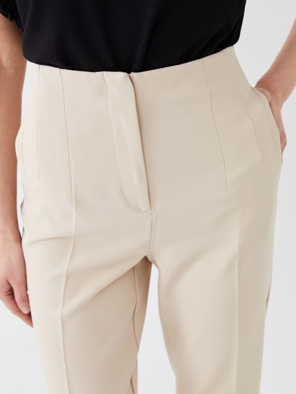 Women's Carrot Fit Regular Trousers