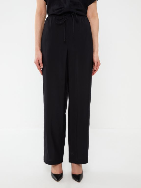 Elastic Waist Comfortable Fit Women's Trousers