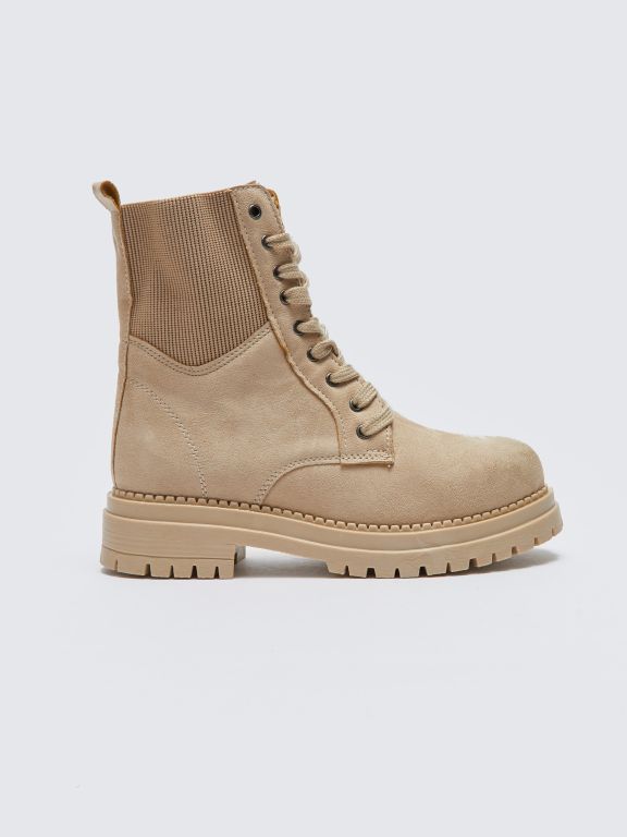 Thick Sole Lace-up Women's Boots