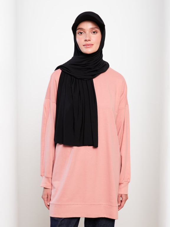 قبعة شال نسائية منسوجة بني داكن