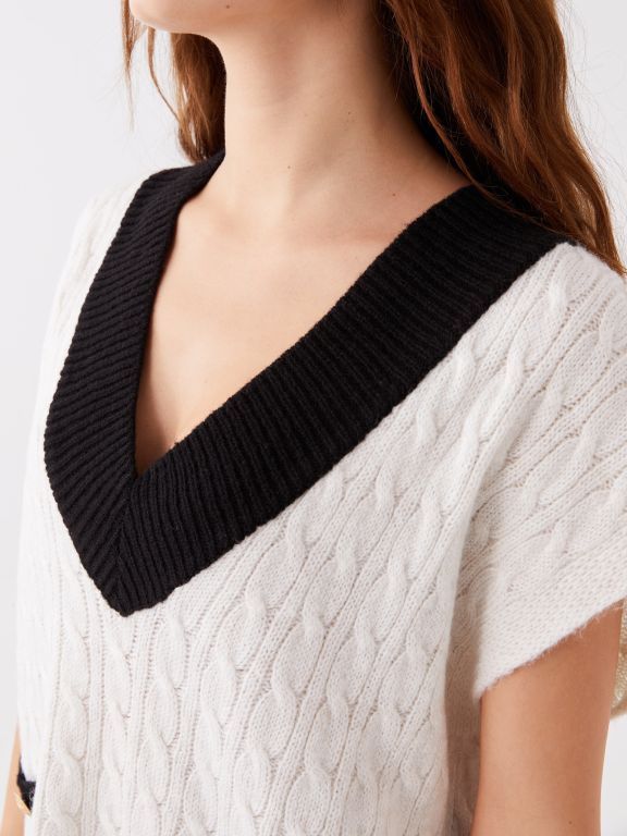 V-Collar Self-Patterned Oversized Women's Sweater
