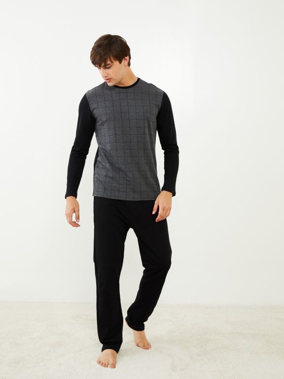 Standard Fit Men's Pajama Set