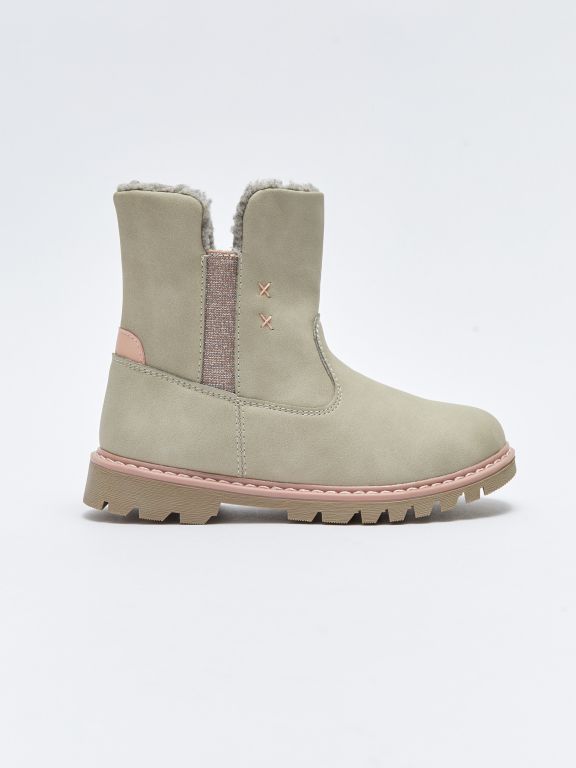 Faux Leather Zippered Girl Boots