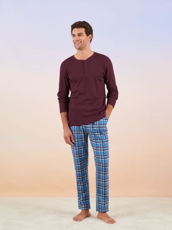 Standard Fit Plaid Men's Pajama Set
