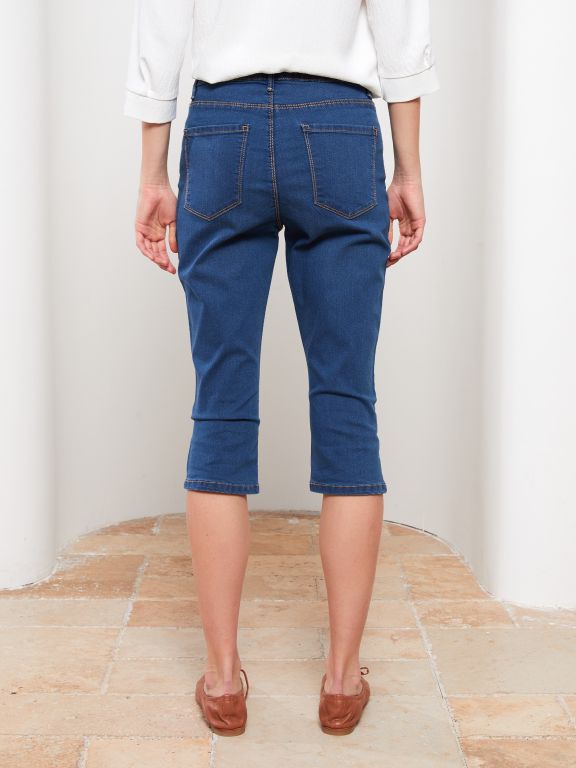 Slim Fit Straight Women's Rodeo Jean Capri