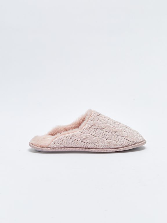 Self Patterned Women's House Slippers