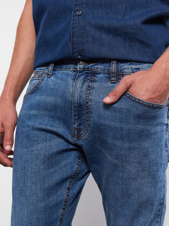750 Slim Fit Men's Denim Trousers