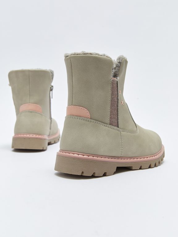 Faux Leather Zippered Girl Boots