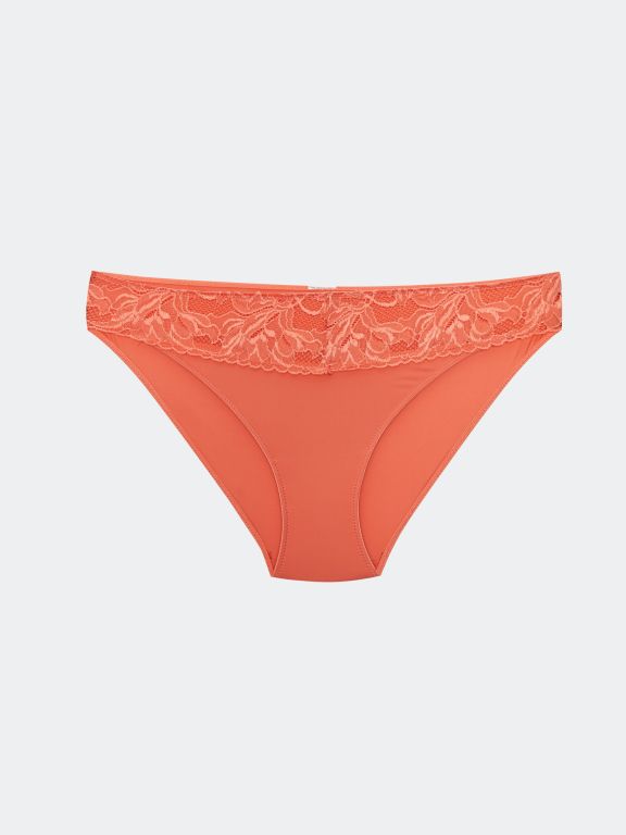 Lace Detailed Bikini Panties