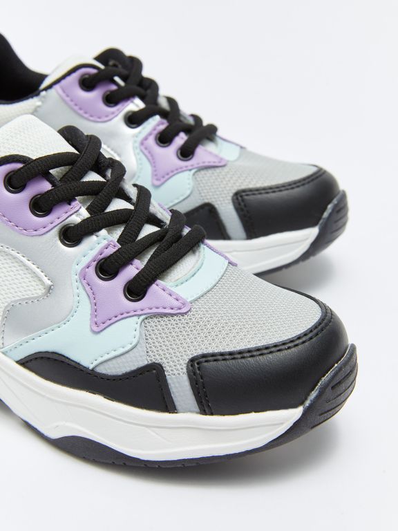 Lace-Up Girl Trainers