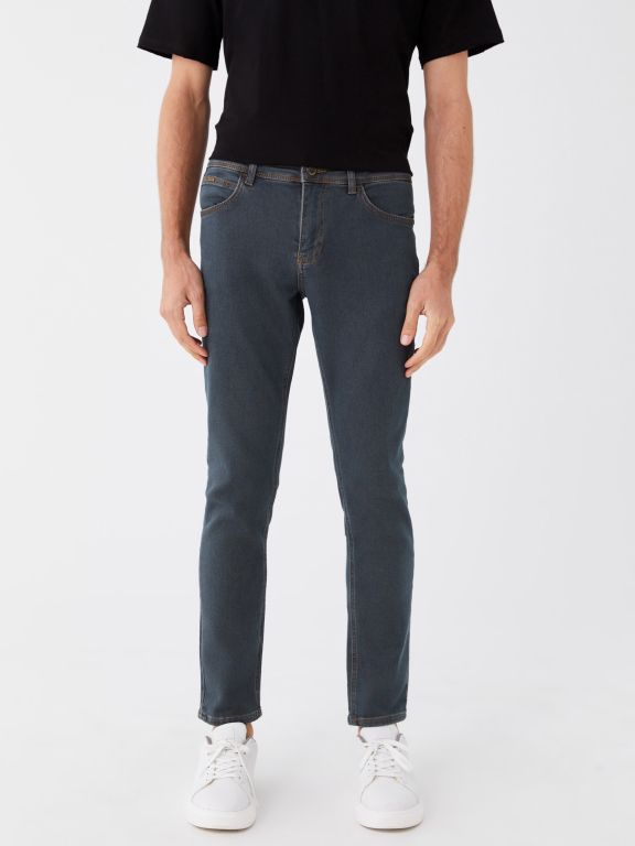 750 Slim Fit Men's Denim Trousers