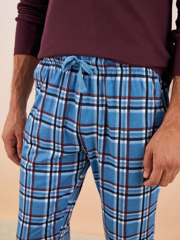 Standard Fit Plaid Men's Pajama Set
