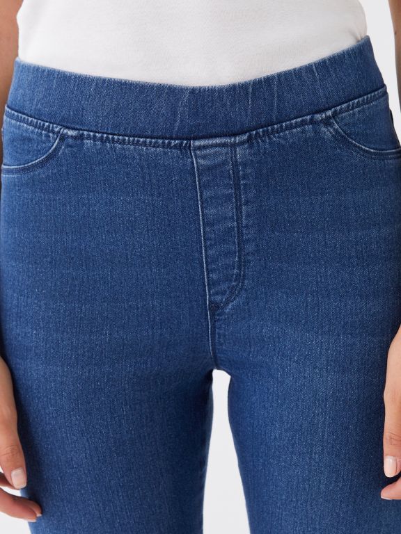 بنطلون جينز نسائي بقصة ضيقة لون أخضر فاقع