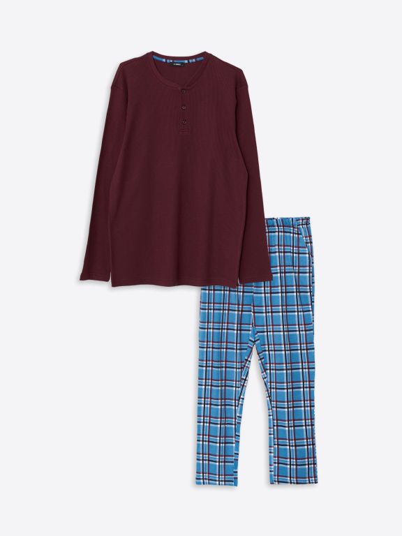 Standard Fit Plaid Men's Pajama Set