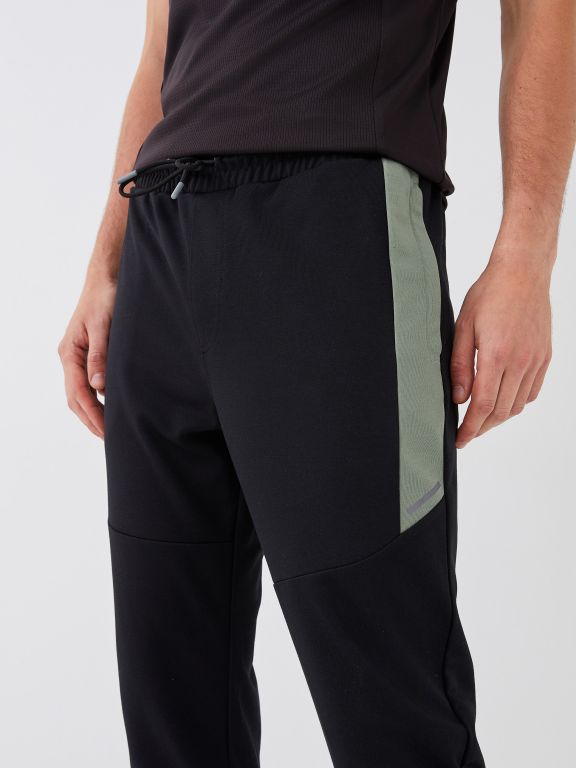 Standard Fit Men's Sports Jogger Sweatpants